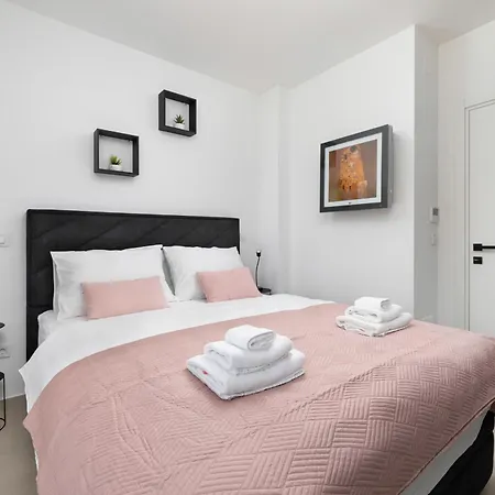 Aurelia 3 With Pool *