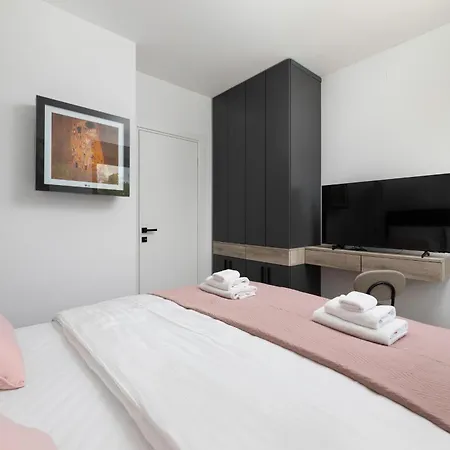 Aurelia 3 With Pool * Linardići