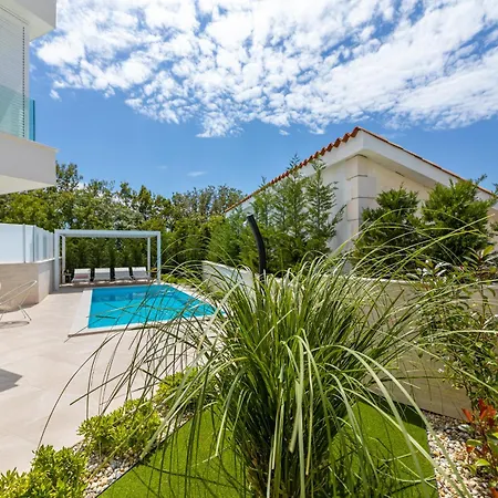 וילה Aurelia 3 With Pool