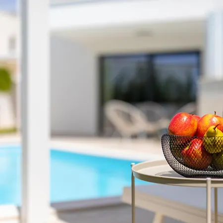 Aurelia 3 With Pool *