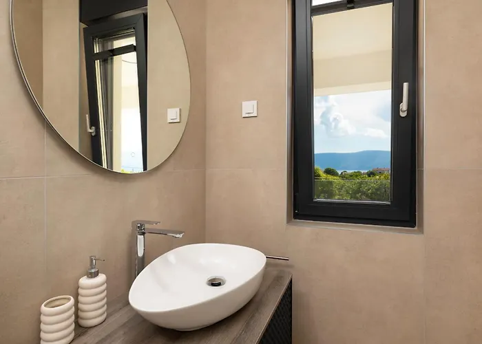 Aurelia 3 With Pool Βίλα *