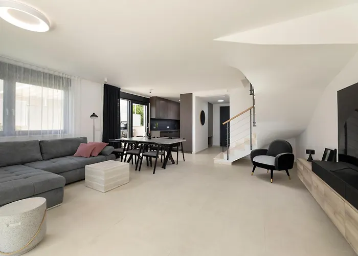 Aurelia 3 With Pool * Linardići