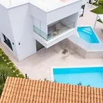 Aurelia 3 With Pool *