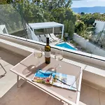 Aurelia 3 With Pool Linardići