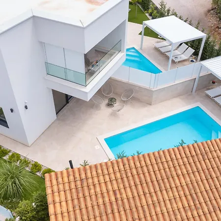 Villa Aurelia 3 With Pool